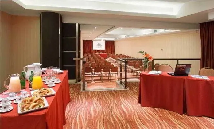 Hotel 525 Sheltown - İş / Konferans