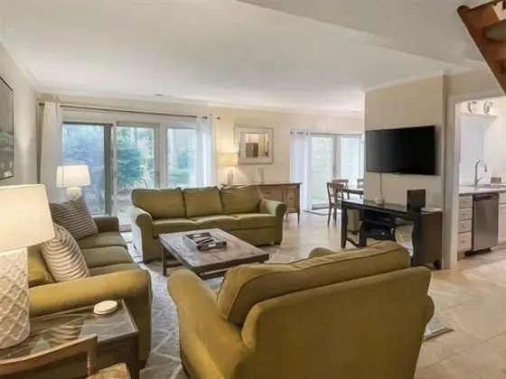 540 Plantation Club at The Sea Pines Resort - İç Mekan