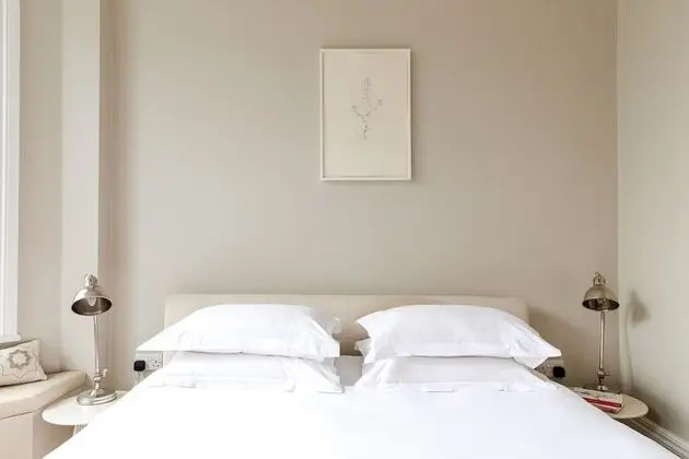 56 Welbeck Street - Oda