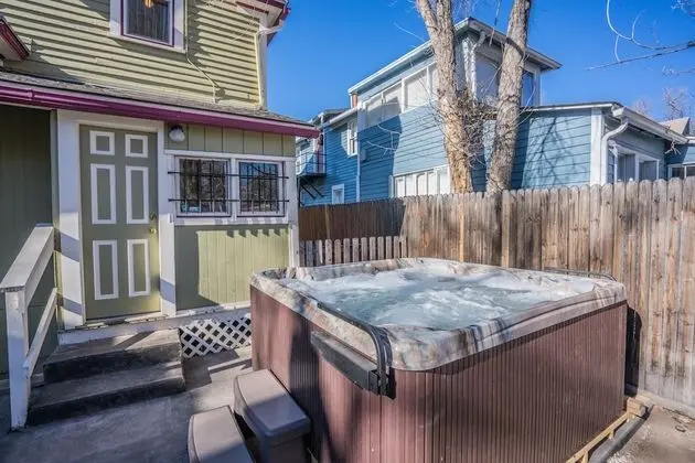 5bddowntown Victorian Charmhot Tub, Firepit - Havuz