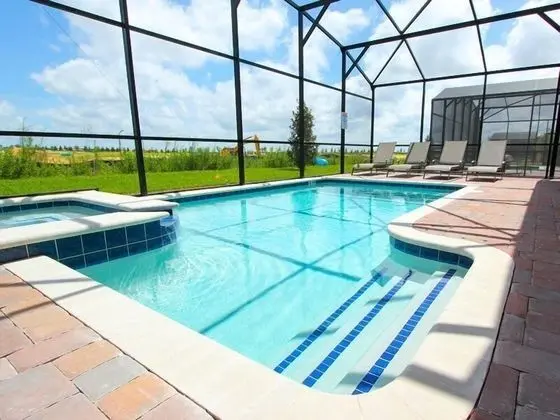 5BR 4.5BA Pool Home In ChampionsGate - Oda