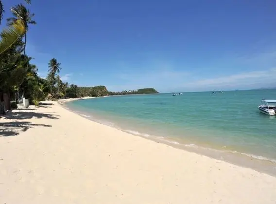 5BR Beachfront Villa Bangrak - Plaj