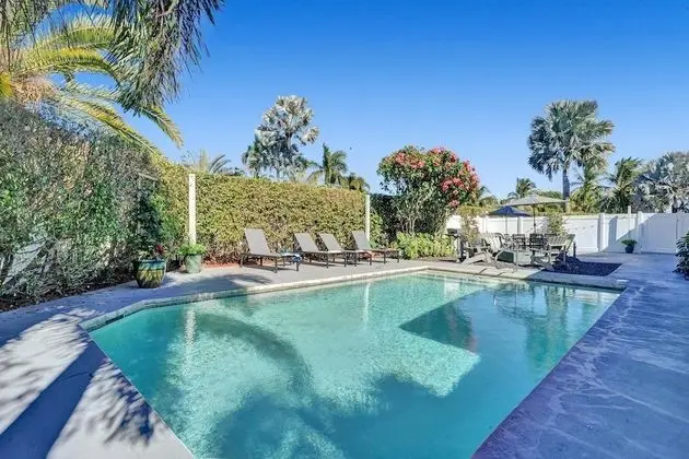 5BR with Heated Pool 5 min to Beach - Havuz