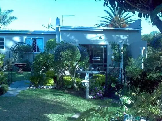 5th Avenue Guest House