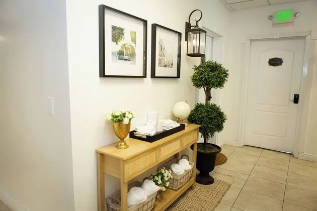 5th East Hall Bed & Breakfast - Lobi