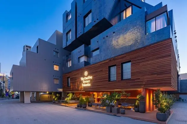 5th Hotel West