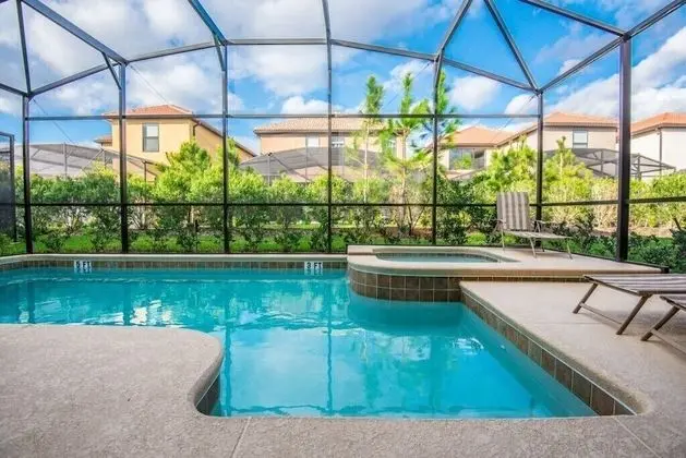 6 Bdrm 5 Bath in Solterra Resort - Havuz