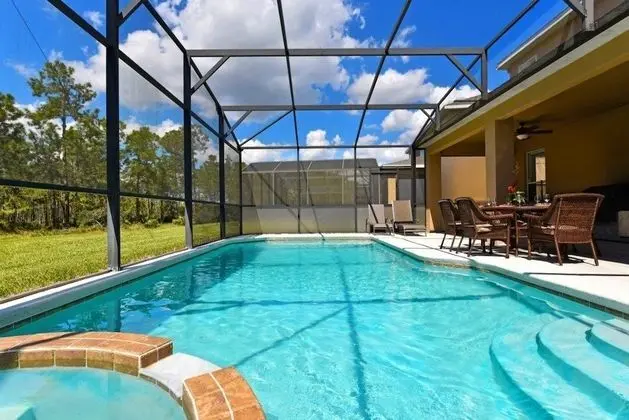 6 Bed Pool Home w/ 2 Master Rooms at Watersong - Havuz
