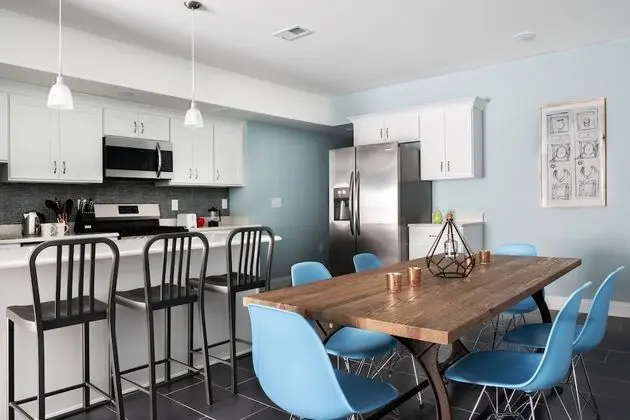 6 Bedroom Duplex Near NYC - Oda Düzeni