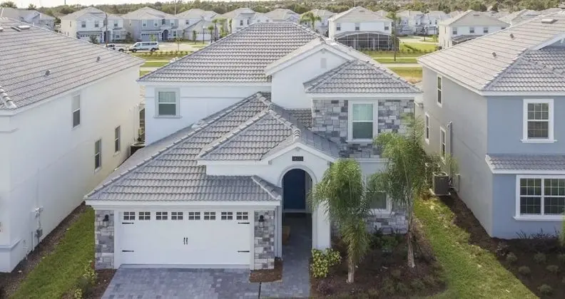 6 Bedroom Home at Champions Gate - Dış Mekan
