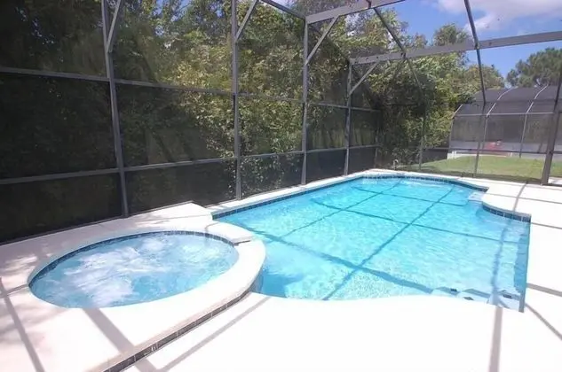 6 Bedroom Luxury Pool & Spa Home Just 8 Miles To Disney