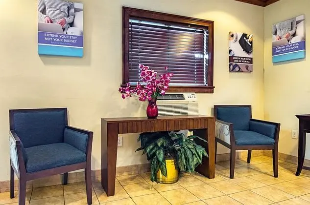 Motel 6 Fayetteville, NC - Fort Bragg Area - Lobi