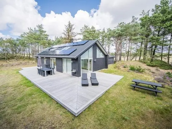 6 Person Holiday Home on a Holiday Park in Blåvand