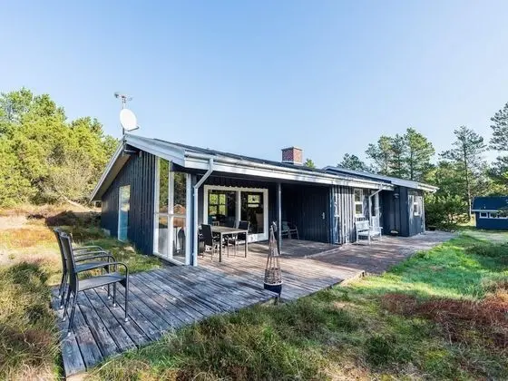 6 Person Holiday Home on a Holiday Park in Blåvand