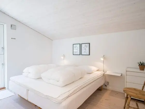 6 Person Holiday Home on a Holiday Park in Blåvand