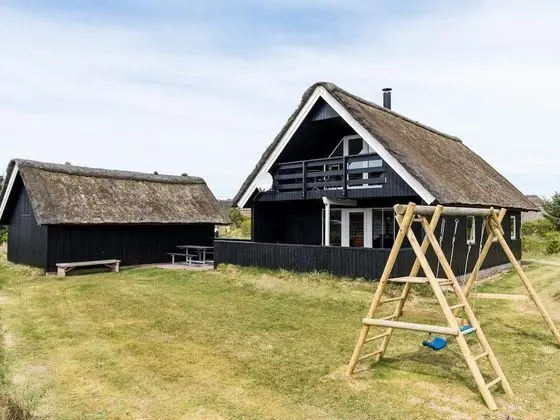 6 Person Holiday Home on a Holiday Park in Blåvand