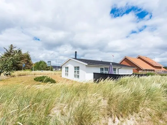6 Person Holiday Home on a Holiday Park in Blåvand