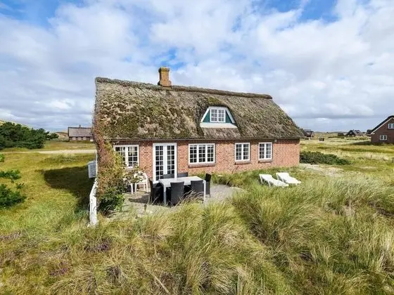 6 Person Holiday Home on a Holiday Park in Fanø