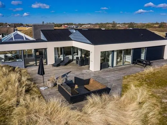 6 Person Holiday Home on a Holiday Park in Fanø