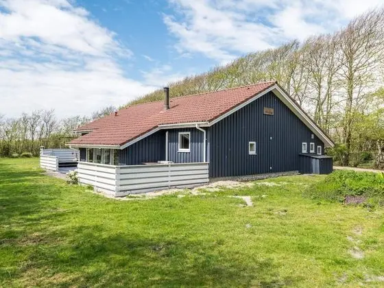 6 Person Holiday Home on a Holiday Park in Fanø