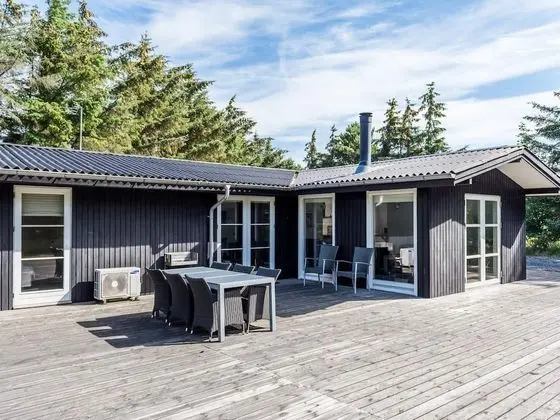 6 Person Holiday Home on a Holiday Park in Fanø