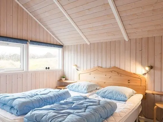 6 Person Holiday Home on a Holiday Park in Fanø
