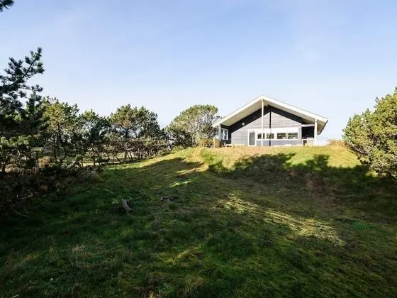 6 Person Holiday Home on a Holiday Park in Fanø