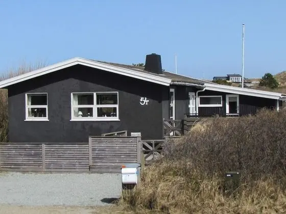 6 Person Holiday Home on a Holiday Park in Fanø