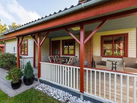 6 Person Holiday Home on a Holiday Park in Hemmet