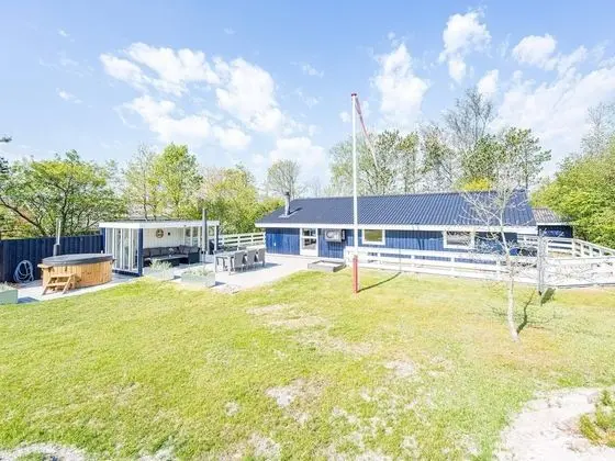 6 Person Holiday Home on a Holiday Park in Henne