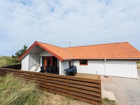 6 Person Holiday Home on a Holiday Park in Hvide Sande