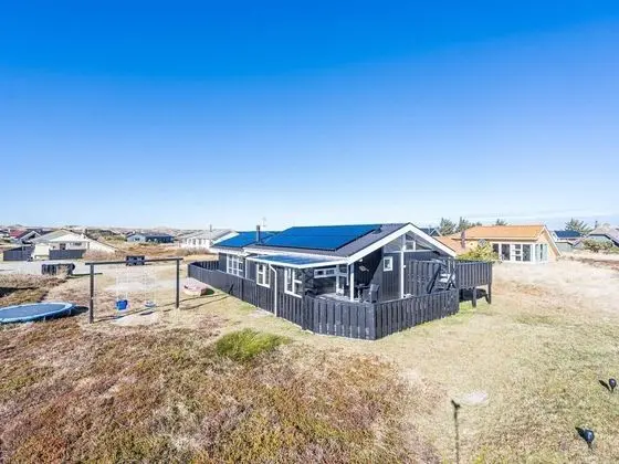6 Person Holiday Home on a Holiday Park in Hvide Sande