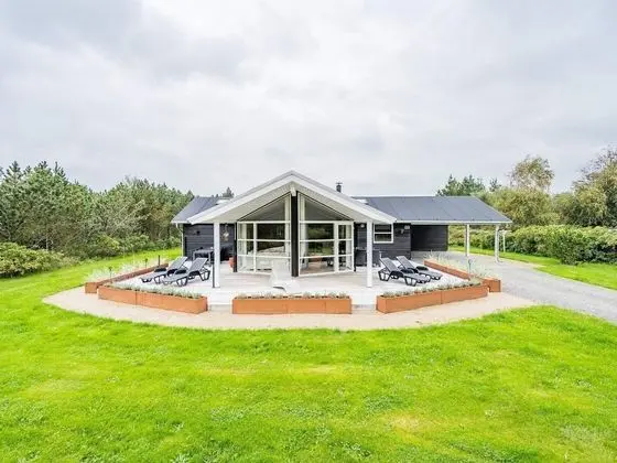 6 Person Holiday Home on a Holiday Park in Nørre Nebel