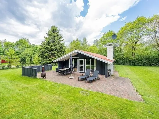 6 Person Holiday Home on a Holiday Park in Oksbøl