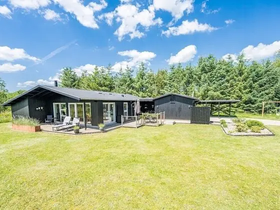 6 Person Holiday Home on a Holiday Park in Oksbøl