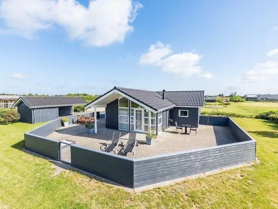 6 Person Holiday Home on a Holiday Park in Tarm