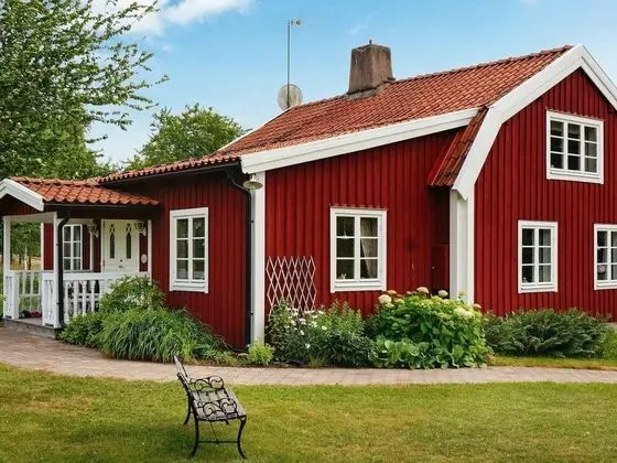 6 Person Holiday Home in Blomstermåla