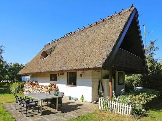 6 Person Holiday Home in Fårevejle