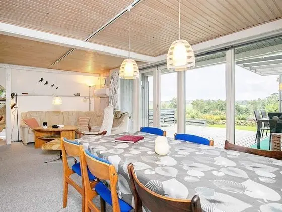 6 Person Holiday Home in Gedsted