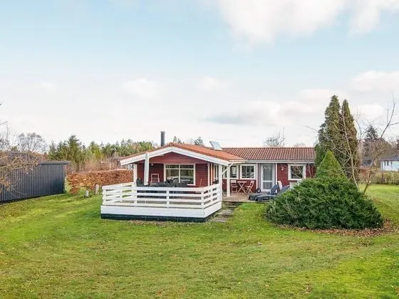 6 Person Holiday Home in Glesborg-by Traum