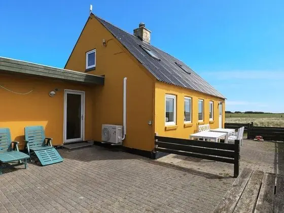 6 Person Holiday Home in Harboore