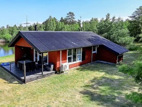 6 Person Holiday Home in Læsø