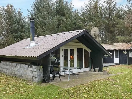 6 Person Holiday Home in Løkken