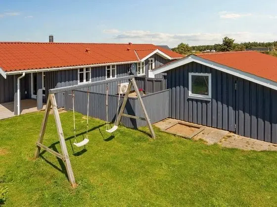 6 Person Holiday Home in Løkken