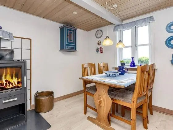 6 Person Holiday Home in Thisted - Yerinde Yemek