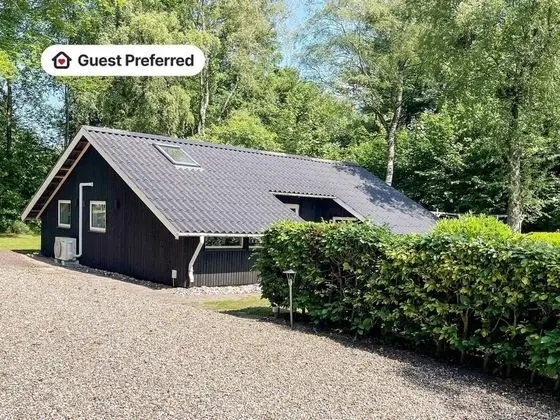 6 Person Holiday Home in Toftlund