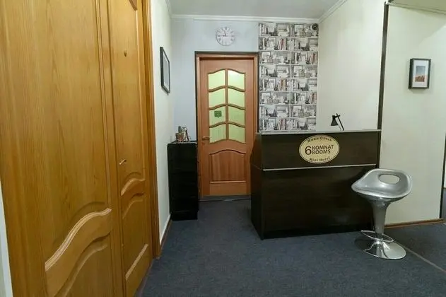 6 Rooms Mini-Hotel - Hostel - Lobi