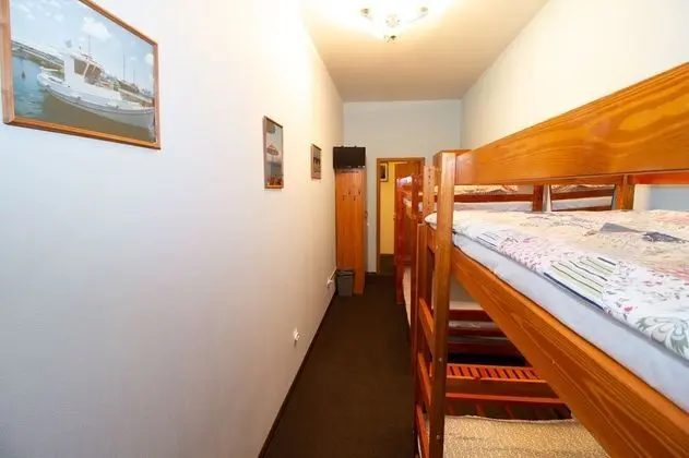 6 Rooms Mini-Hotel - Hostel - Oda