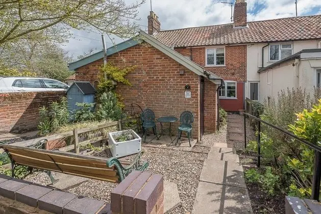 6 Station Terrace, Framlingham