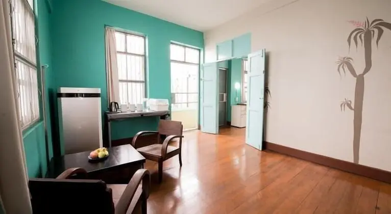 60 Bluehouse - Hostel - Yerinde Yemek